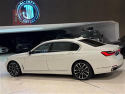 بی ئێم دەبڵیو سیریەس 7